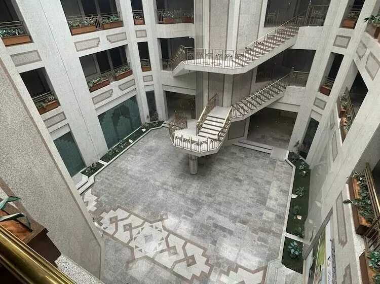 Al Diafah Hotel Suites