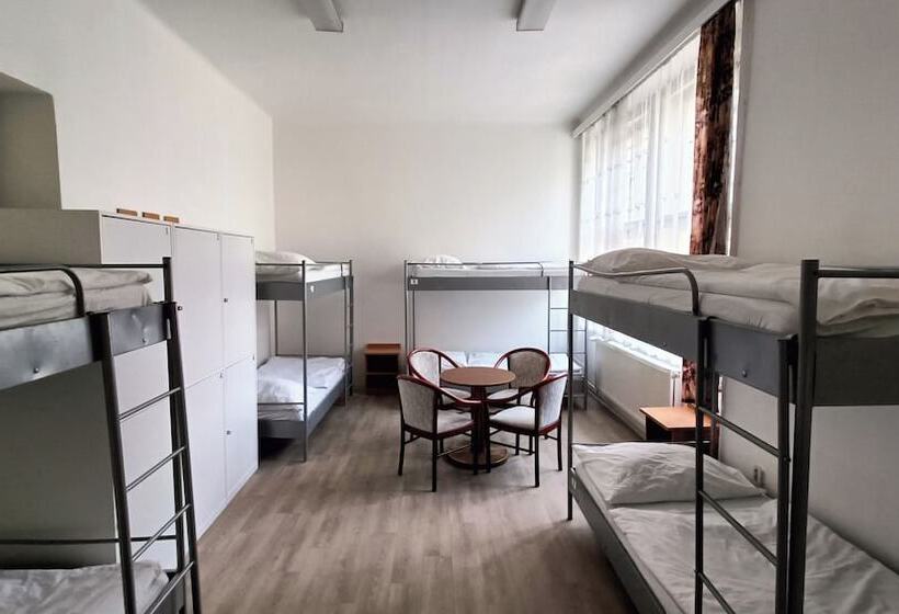A Plus Hostel Centrum