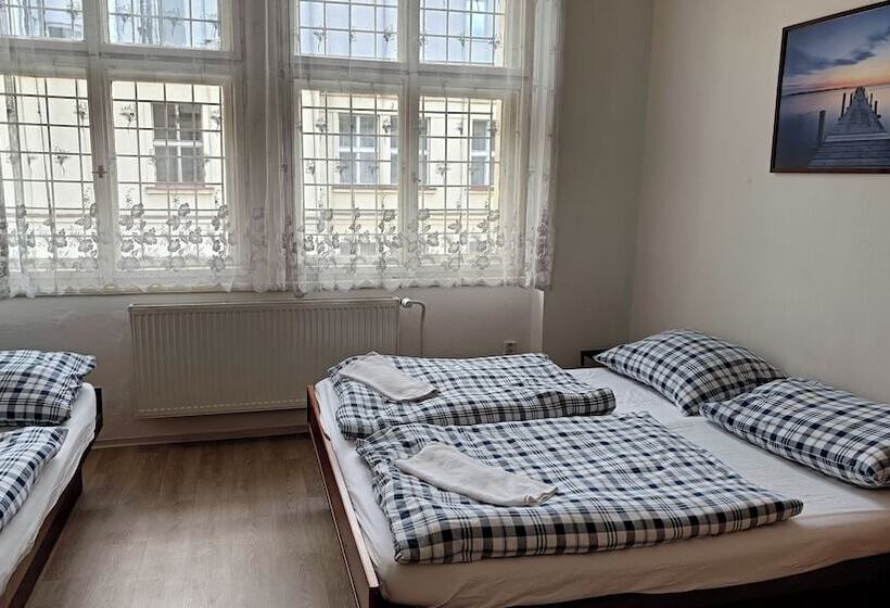 A Plus Hostel Centrum