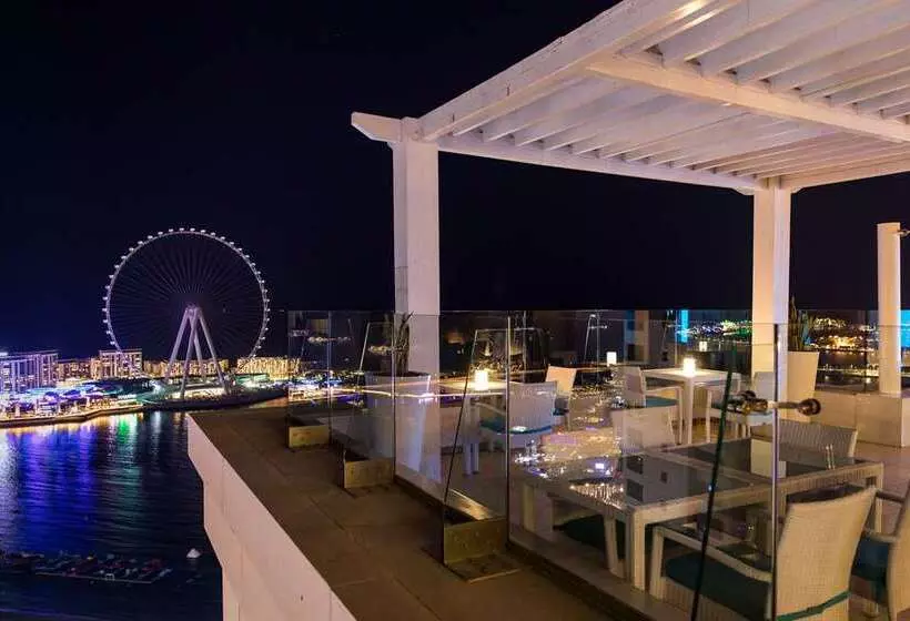 Hilton Dubai The Walk