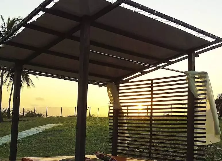 هتل Aruana Eco Praia