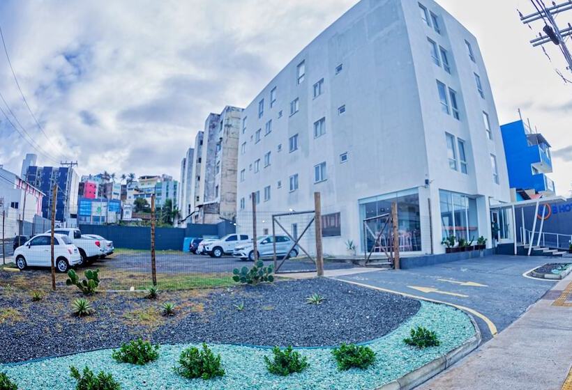 B Hotel Salvador
