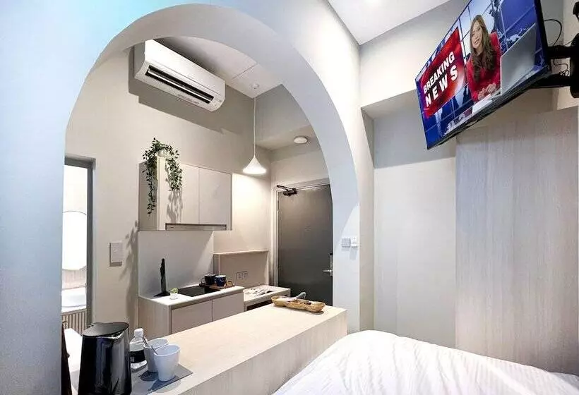 Coliwoo Hotel Gay World