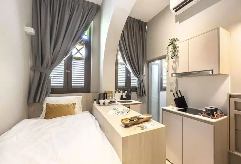 Coliwoo Hotel Gay World