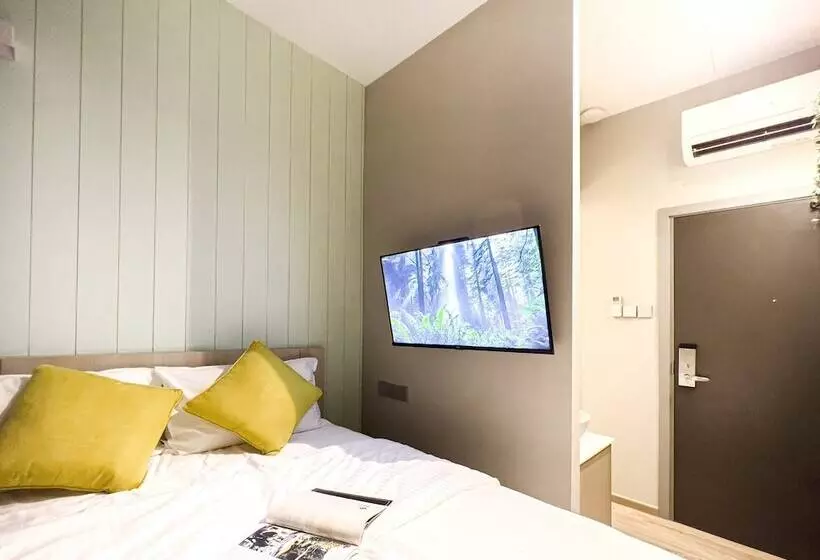 Coliwoo Hotel Gay World