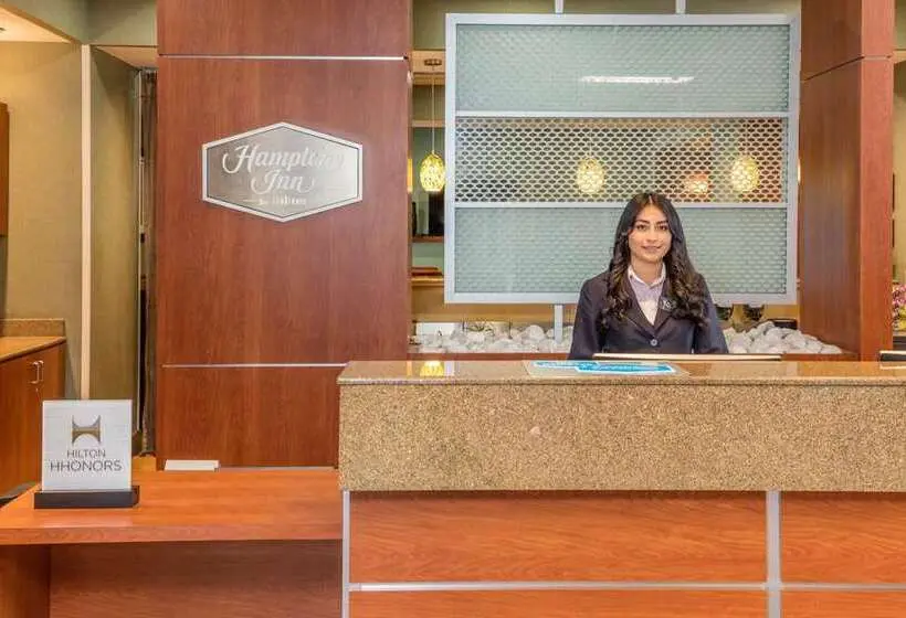 Hotelli Hampton Inn By Hilton Queretaro Tecnologico