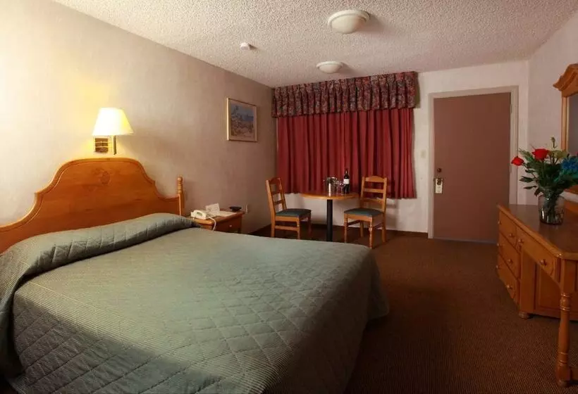 Hotel La Villa De Zaragoza