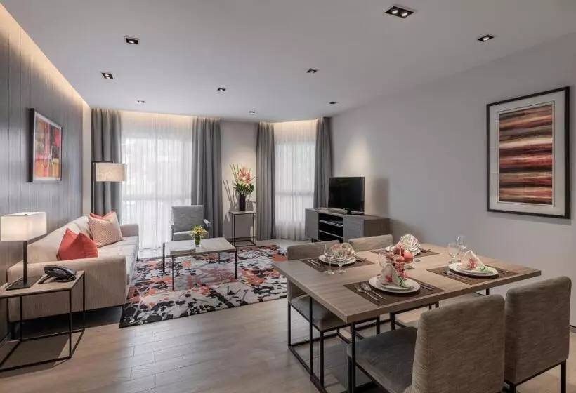 Hotel Le Grove Serviced Residences