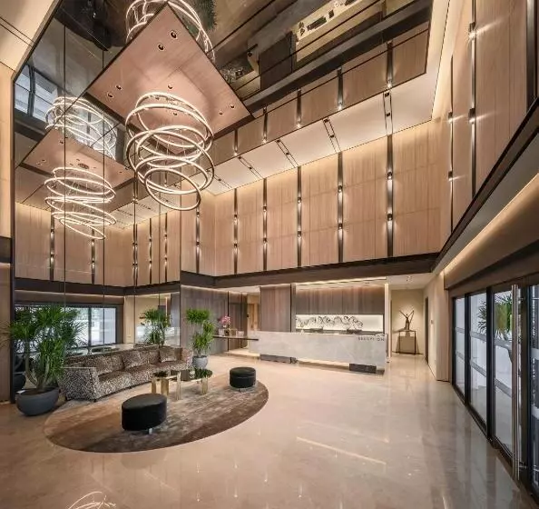 Hotel Le Grove Serviced Residences