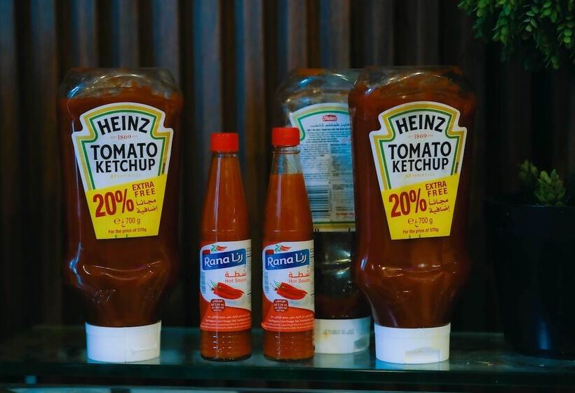 ホテル Nour Al Thuria