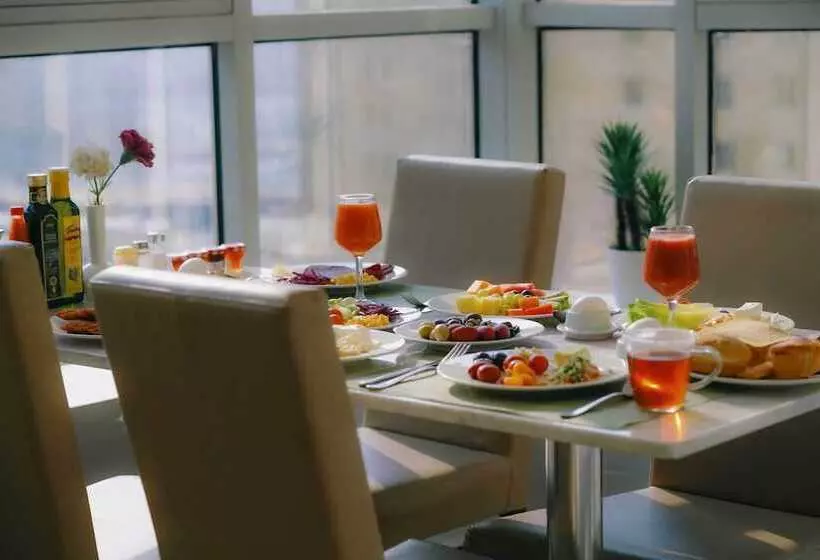 Hotel Nour Al Thuria