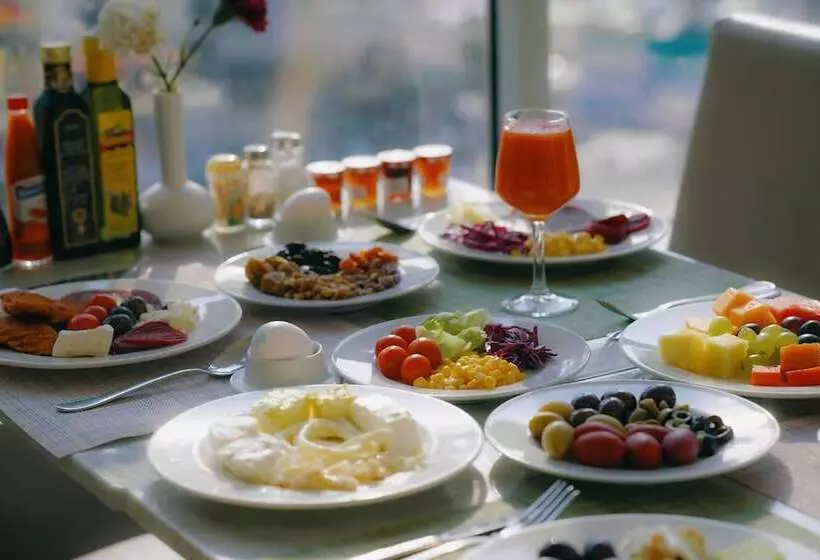 Hotel Nour Al Thuria