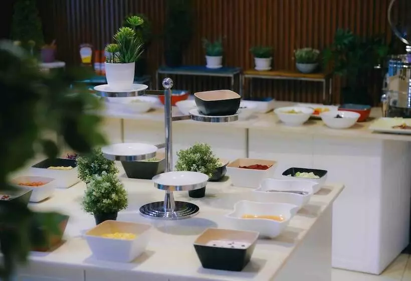 Hotel Nour Al Thuria