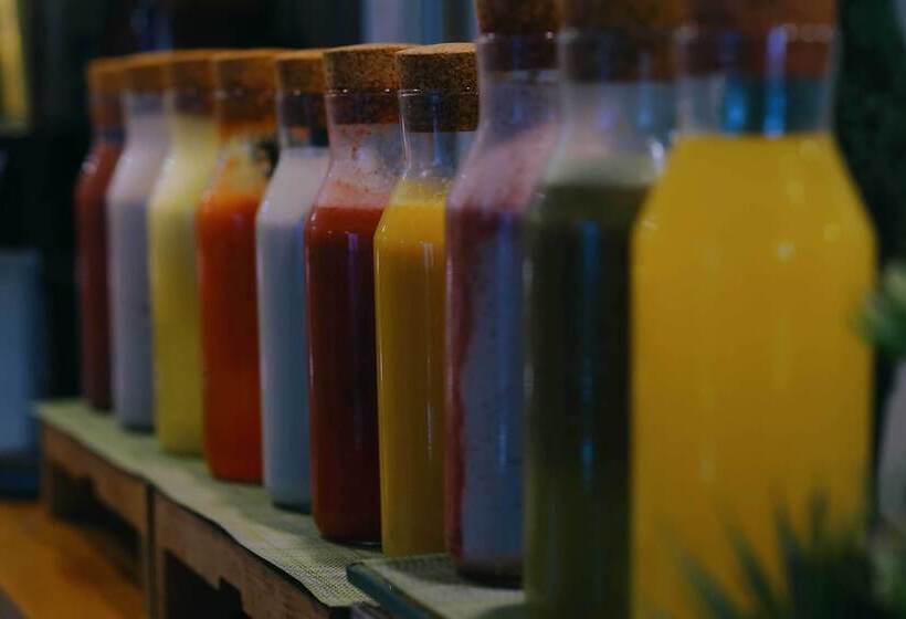 ホテル Nour Al Thuria