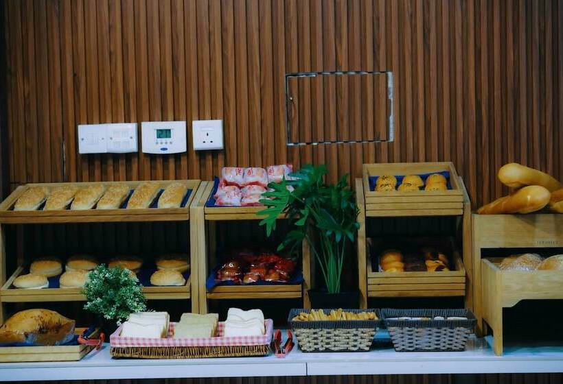 ホテル Nour Al Thuria