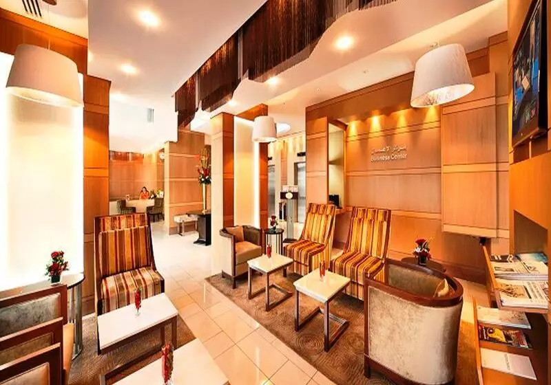 Отель Oaks Liwa Executive Suites