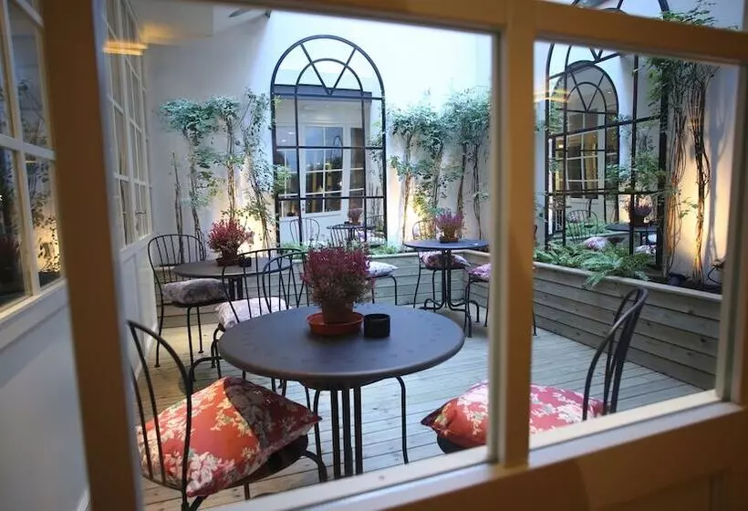 Ofelias Hotel 4sup By Bondia Hotel Group