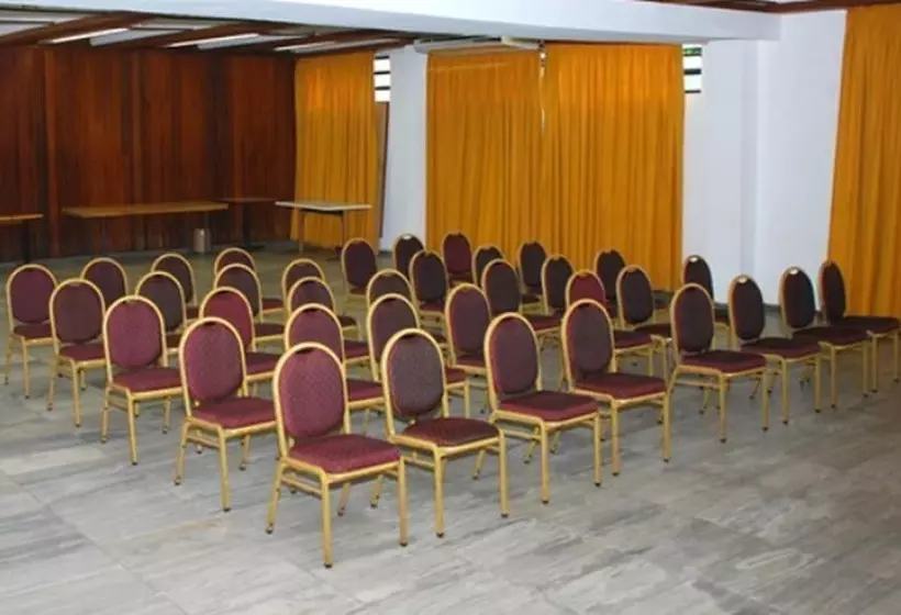 בית מלון כפרי Plaza Bittar