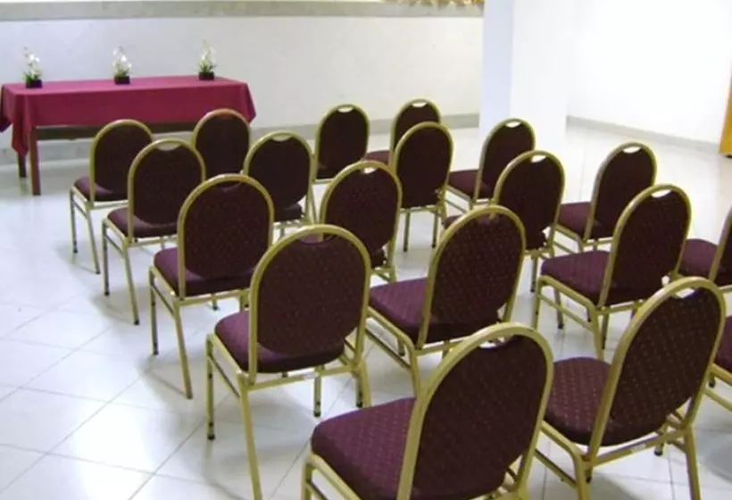 בית מלון כפרי Plaza Bittar