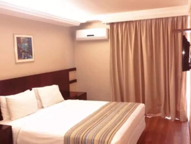 בית מלון כפרי Plaza Bittar