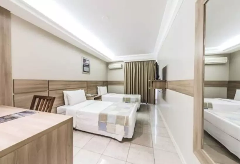 בית מלון כפרי Plaza Bittar