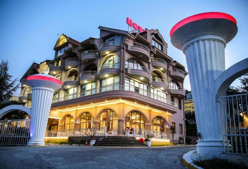 فندق Resort Eklips