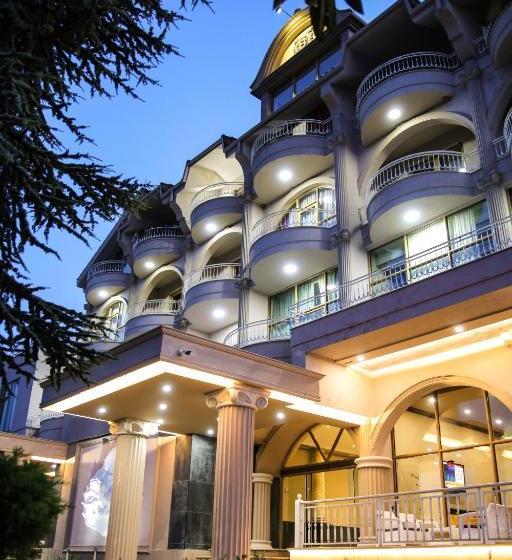 فندق Resort Eklips