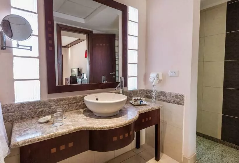 هتل Shams Prestige Abu Soma