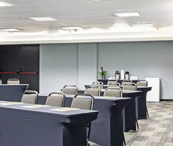 هتل Slim São Paulo Congonhas