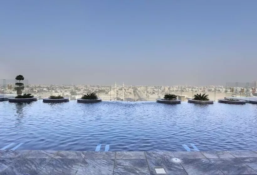 The Tower Plaza Hotel Dubai