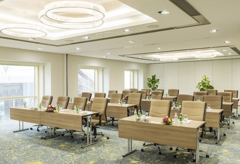 The Tower Plaza Hotel Dubai