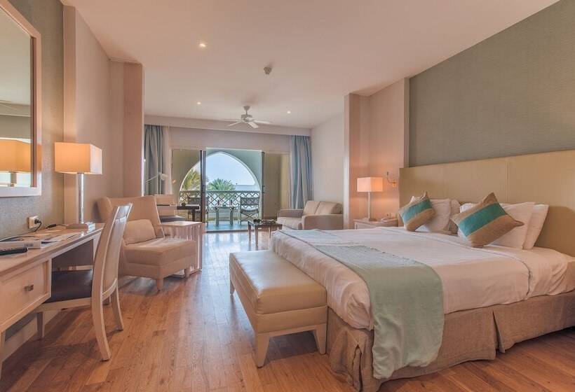 Old Palace Resort Sahl Hasheesh