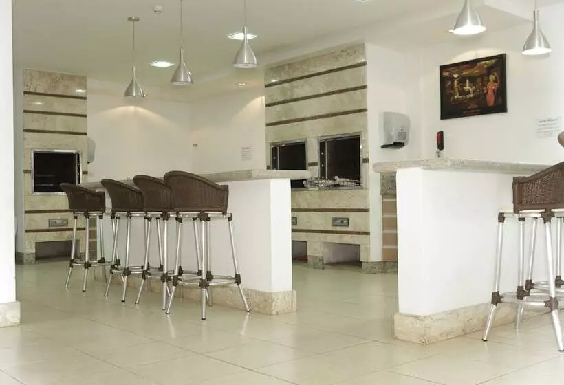 Voa Hotel Internacional