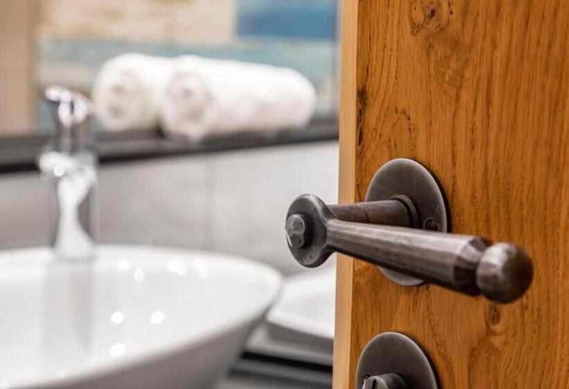 בית מלון כפרי Landgasthof Paradies