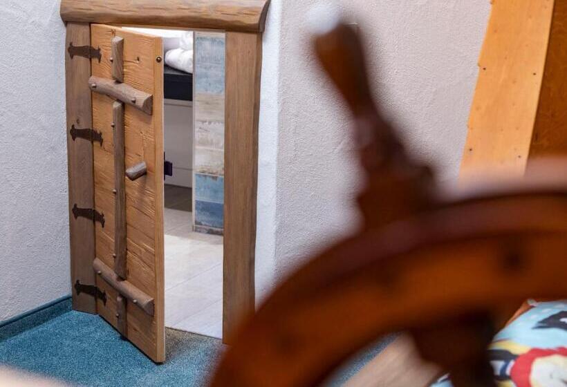 בית מלון כפרי Landgasthof Paradies