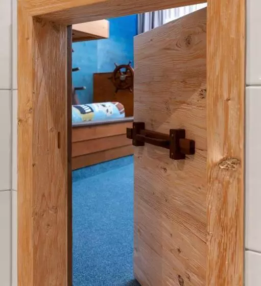 ホテル Landgasthof Paradies