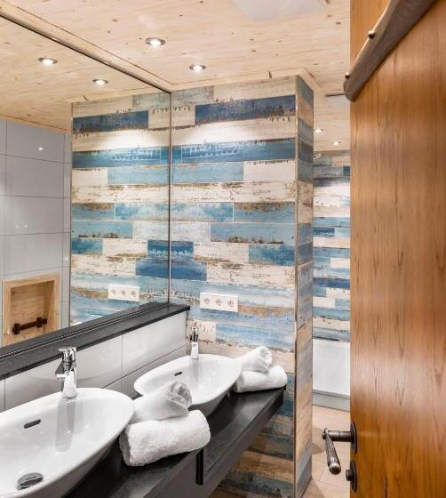 בית מלון כפרי Landgasthof Paradies