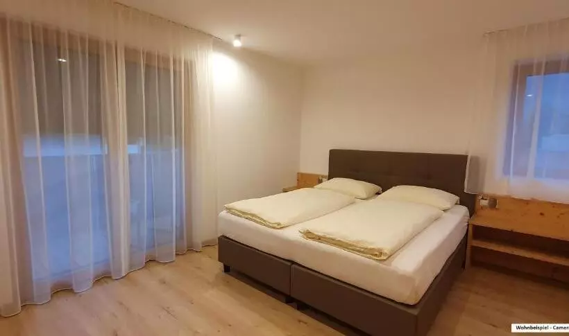 ペンション B&b Haus Grüner