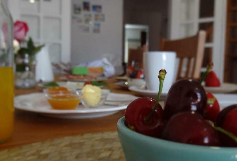 Пансион Blue Guide Milfontes