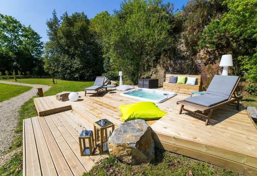 膳宿费 La Carri Air