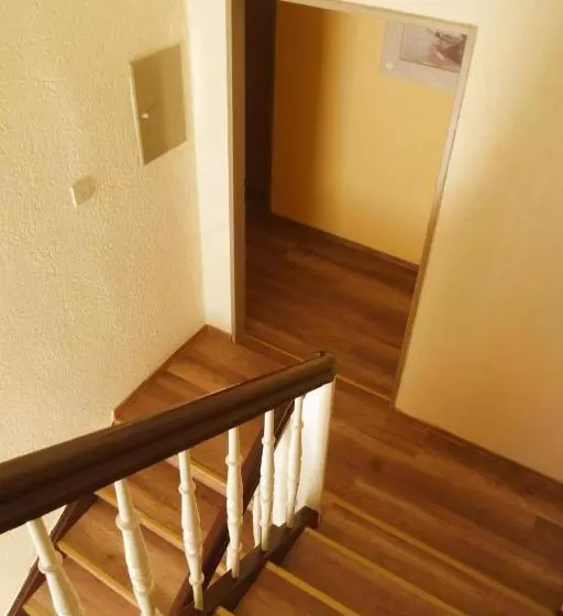 ユースホステル Gaststätte Schwenksaal