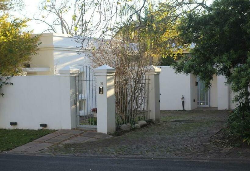 B&b@9.libertas