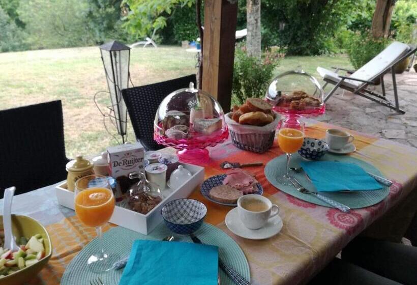Bed and Breakfast La Maison Bleue