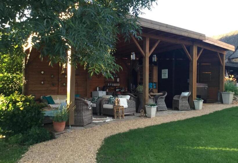 Bed and Breakfast La Maison Bleue