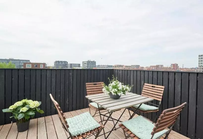 ベッドアンドブレックファースト Lake View Apartment Amsterdam