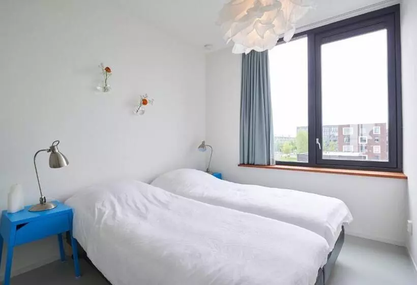 ベッドアンドブレックファースト Lake View Apartment Amsterdam