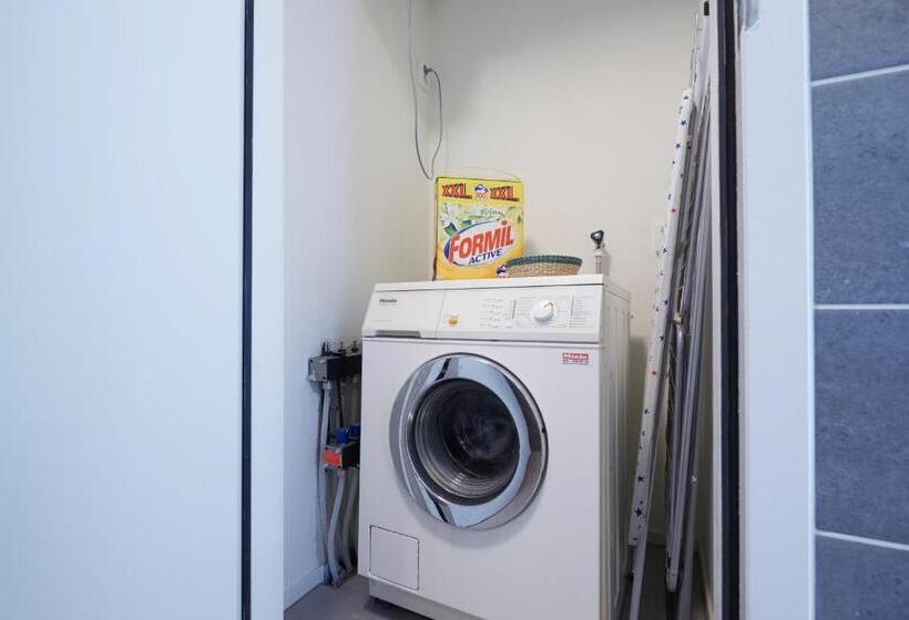 민박 Lake View Apartment Amsterdam