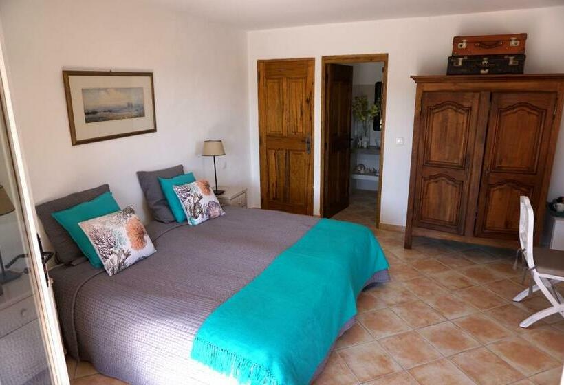 مبيت وإفطار Lone Star House