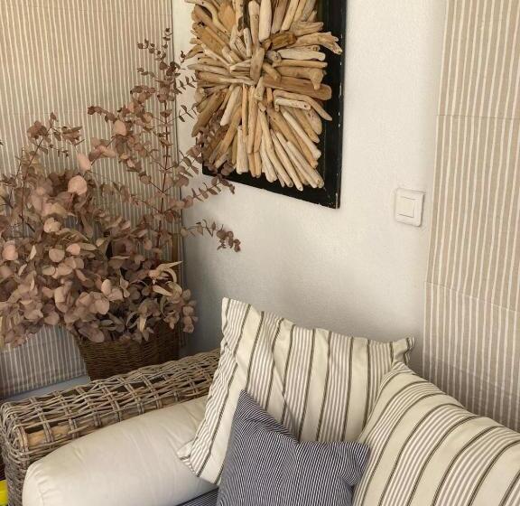 مبيت وإفطار Lone Star House