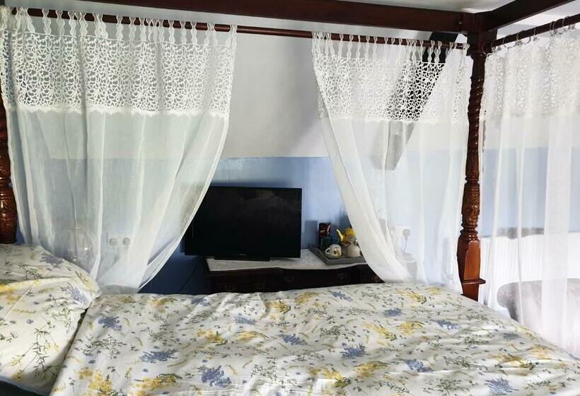 住宿加早餐  Morland